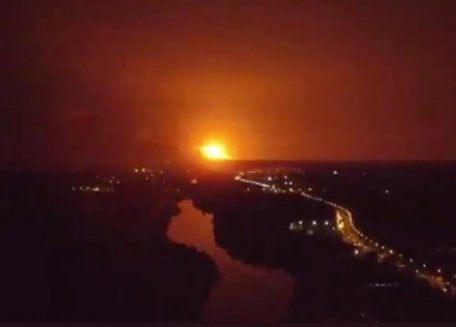 Explozie la un depozit de armament din Ucraina, zeci de mii de oameni evacuaţi. GALERIE FOTO IMPRESIONANTĂ Explozie la un depozit de armament din Ucraina, zeci de mii de oameni evacuaţi. GALERIE FOTO IMPRESIONANTĂ