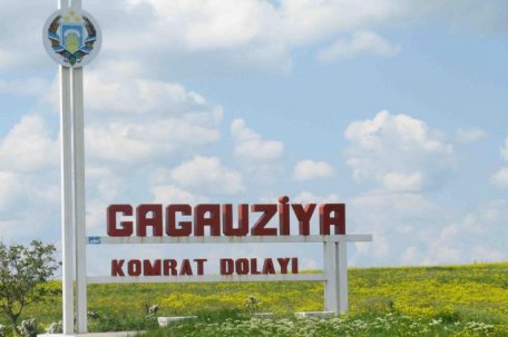 UTA GAGAUZ-YERI - coșciugul în care politicienii moldoveni au îngropat UNIREA UTA GAGAUZ-YERI - coșciugul în care politicienii moldoveni au îngropat UNIREA