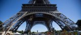 La Turnul Eiffel a fost construit un perimetru de securitate în scopul de a preveni atacurile teroriste