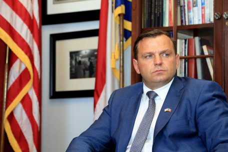 Discursul lui Năstase: le spune rușilor ceea ce vor să audă, dar nu şi românilor Discursul lui Năstase: le spune rușilor ceea ce vor să audă, dar nu şi românilor