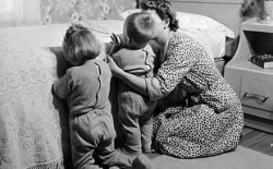 Familia creștină – între neînțelegere și bășcălie Familia creștină – între neînțelegere și bășcălie