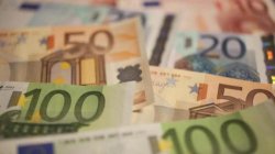 Haz de necaz și minciuni de legat ochii Haz de necaz și minciuni de legat ochii