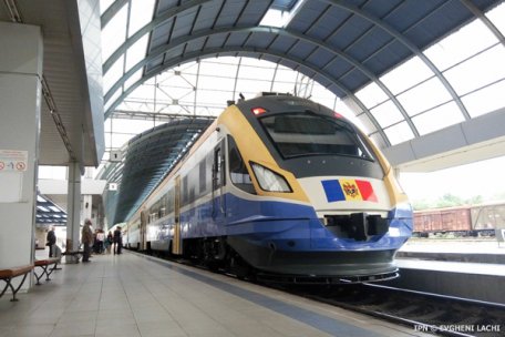Călătoria cu trenul Chișinău – Iași se ieftinește. Iată de când intră în vigoare noile prețuri Călătoria cu trenul Chișinău – Iași se ieftinește. Iată de când intră în vigoare noile prețuri