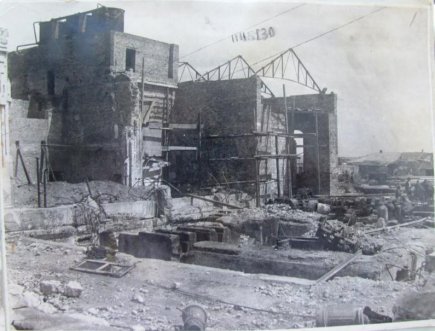 ISTORIE /// Chișinăul în foc roșu (II): Imagini exclusive cu orașul distrus de sovietici ISTORIE /// Chișinăul în foc roșu (II): Imagini exclusive cu orașul distrus de sovietici