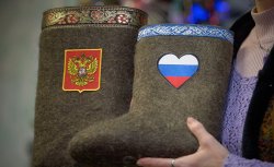 Санкции сначала укрепляют позиции диктаторов, но в более долгосрочной перспективе они могут истощить и ослабить режим Санкции сначала укрепляют позиции диктаторов, но в более долгосрочной перспективе они могут истощить и ослабить режим