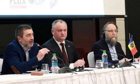 Dodon trece deschis la DUGHINISM /// Viitorul este o „Europă comună de la Lisabona la Vladivostok” Dodon trece deschis la DUGHINISM /// Viitorul este o „Europă comună de la Lisabona la Vladivostok”