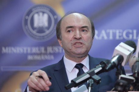 Care sunt prevederile OUG pe legile justiţiei adoptate de Guvern. Toader, despre noutăţile introduse: Ministrul poate sesiza Inspecţia Judiciară Care sunt prevederile OUG pe legile justiţiei adoptate de Guvern. Toader, despre noutăţile introduse: Ministrul poate sesiza Inspecţia Judiciară