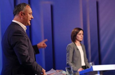 Igor Dodon a convocat-o pe Maia Sandu la discuții și a punctat prioritățile Guvernului pentru săptămâna viitoare Igor Dodon a convocat-o pe Maia Sandu la discuții și a punctat prioritățile Guvernului pentru săptămâna viitoare