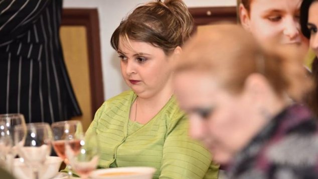Povestea Ecaterinei, tânăra care a învățat să vadă fără ochi Povestea Ecaterinei, tânăra care a învățat să vadă fără ochi