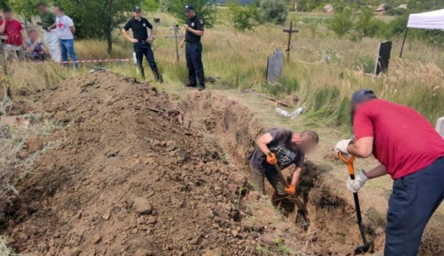 Mass grave uncovered of victims of Russian armed and led occupation of Sloviansk in 2014