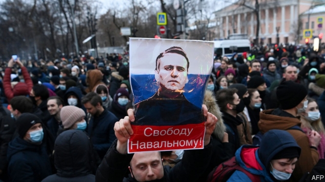 Berlinul şi Parisul vor ca UE să sancţioneze apropiaţi ai lui Putin în dosarul Navalnîi