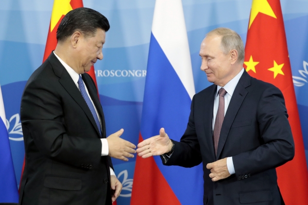 NATO: China şi Rusia încearcă să rescrie regulile în beneficiul propriilor interese