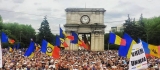50% din moldoveni ar vota pentru UNIREA cu România în cadrul unui referendum. Sondaj IMAS