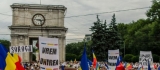 Șeful unui partid ignoră intenționat sondajele care arată că 50% din moldoveni vor unirea